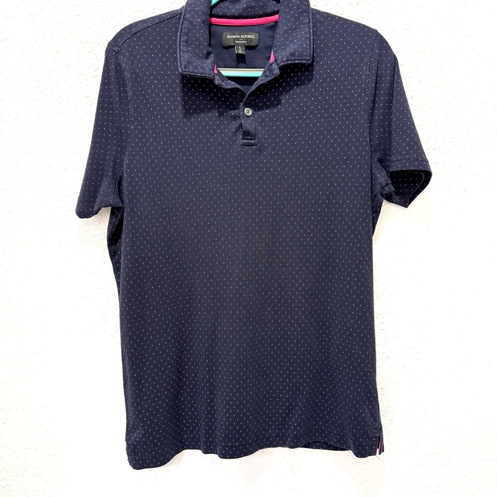 Banana Republic 100% Dark Blue Polo with Subtle Pattern L